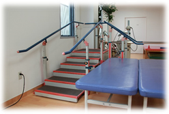 歩行練習用階段